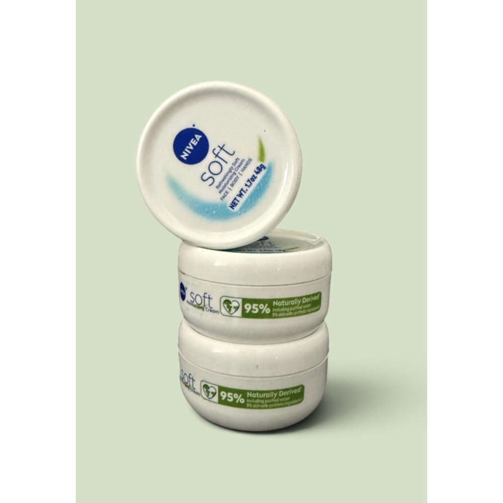 RS3- New 3 Nivea Soft Refreshingly Soft Moisturizing Creme (23g/0.84oz)